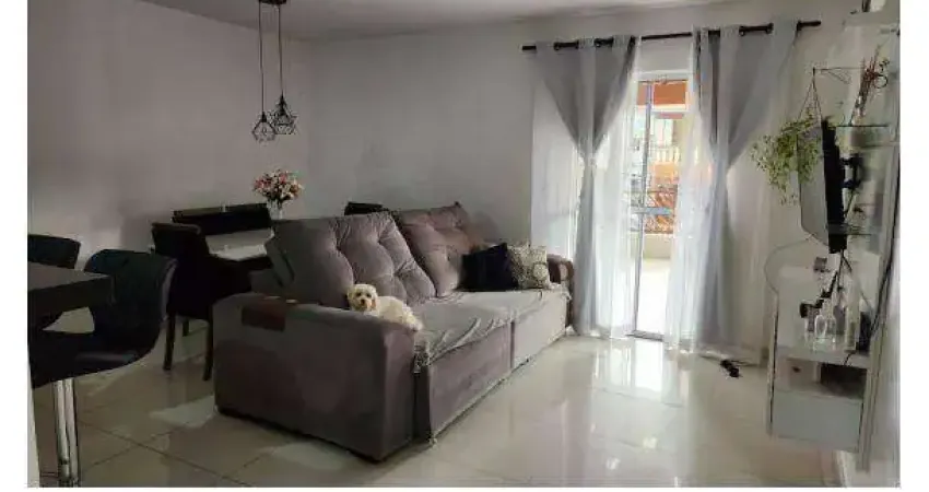 Sobrado para venda em Jardim Adriana de 125.00m² com 3 Quartos e 3 Garagens