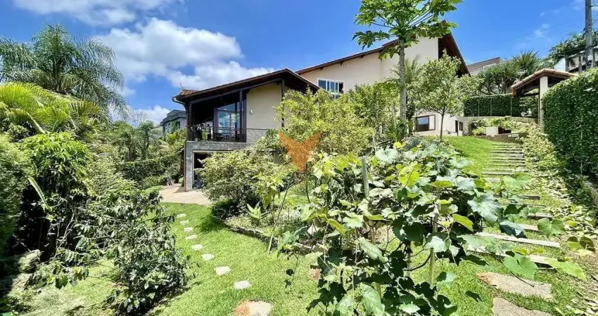 Casa para venda em Jardim Indaiá de 445.45m² com 4 Quartos, 2 Suites e 3 Garagens