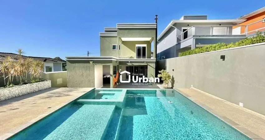 Casa de Condomínio para venda em Jardim Colibri de 335.00m² com 3 Quartos, 1 Suite e 4 Garagens