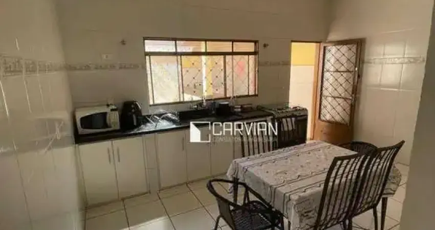Casa para venda em Jardim Anhangüera de 121.00m² com 3 Quartos, 1 Suite e 2 Garagens