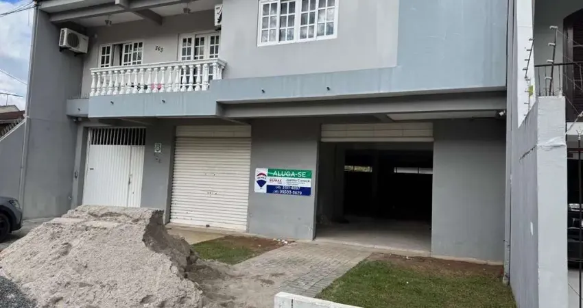 Loja para alugar em Fanny de 108.00m² com 4 Garagens