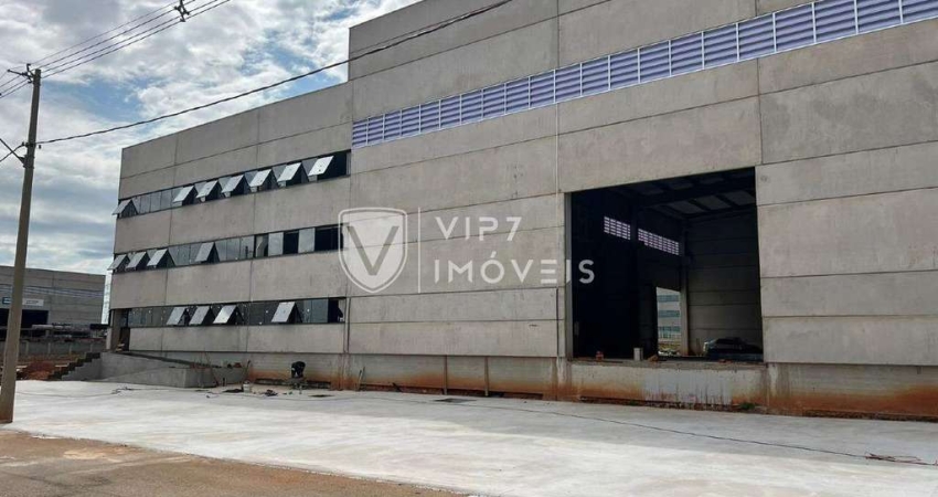 Galpão / Depósito / Armazém para alugar em Iporanga de 2096.00m² com 30 Garagens