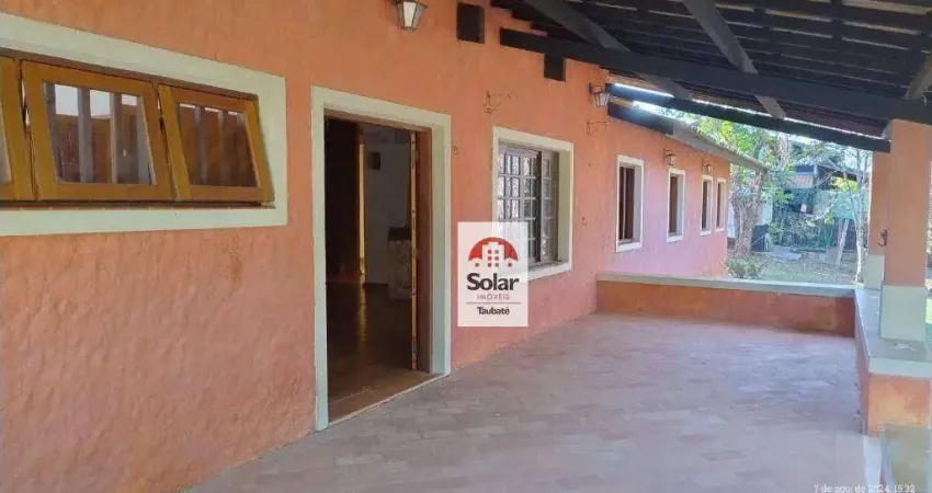 Casa de Condomínio para venda em Chácaras Cataguá de 294.00m² com 3 Quartos e 7 Garagens