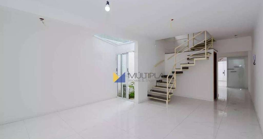 Sobrado para venda em Jardim Adriana de 127.00m² com 3 Quartos, 1 Suite e 4 Garagens