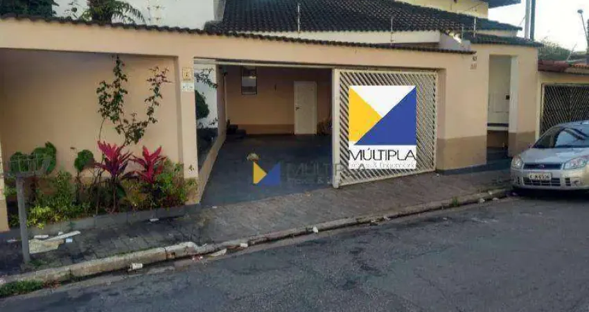 Casa para venda e aluguel em Jardim Maia de 335.00m² com 3 Quartos, 1 Suite e 3 Garagens