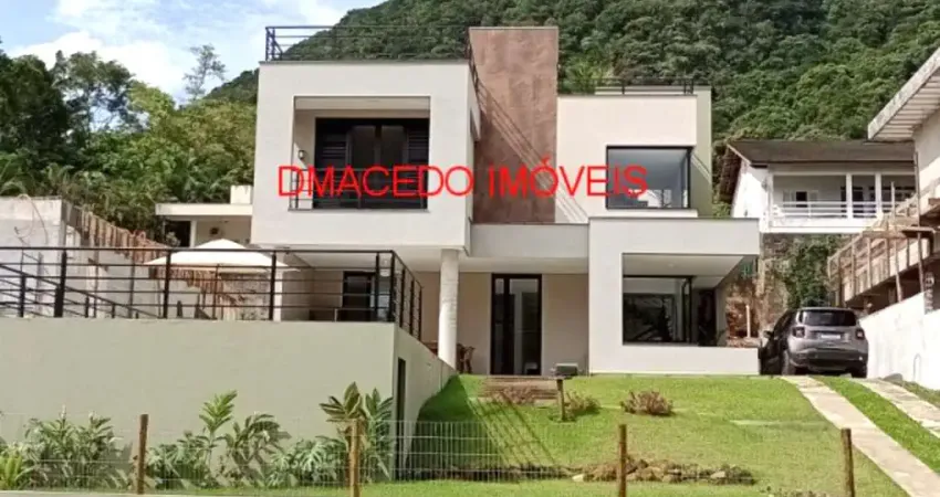 Casa para venda em Recanto Da Lagoinha de 624.00m² com 4 Quartos, 4 Suites e 5 Garagens