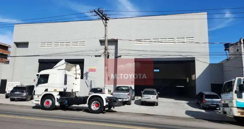 Galpão / Depósito / Armazém para alugar em Cumbica de 390.00m² com 5 Garagens