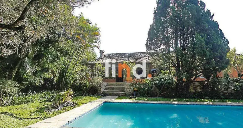 Casa de Condomínio para venda em Granja Viana - Terras Do Madeira de 550.00m² com 5 Quartos e 3 Suites