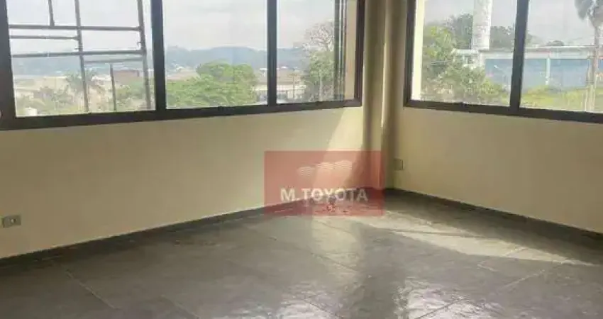 Galpão / Depósito / Armazém para venda em Centro Industrial De Arujá de 3000.00m² com 10 Garagens