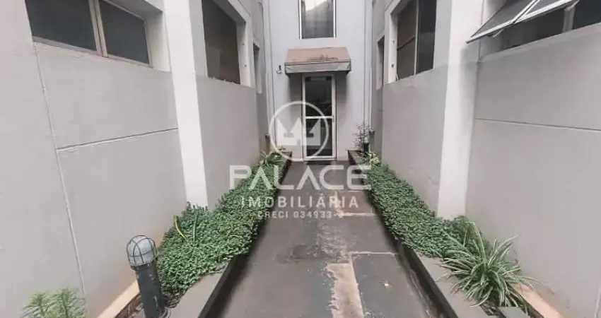 Apartamento para alugar em Jardim Caxambu de 76.00m² com 3 Quartos, 1 Suite e 1 Garagem