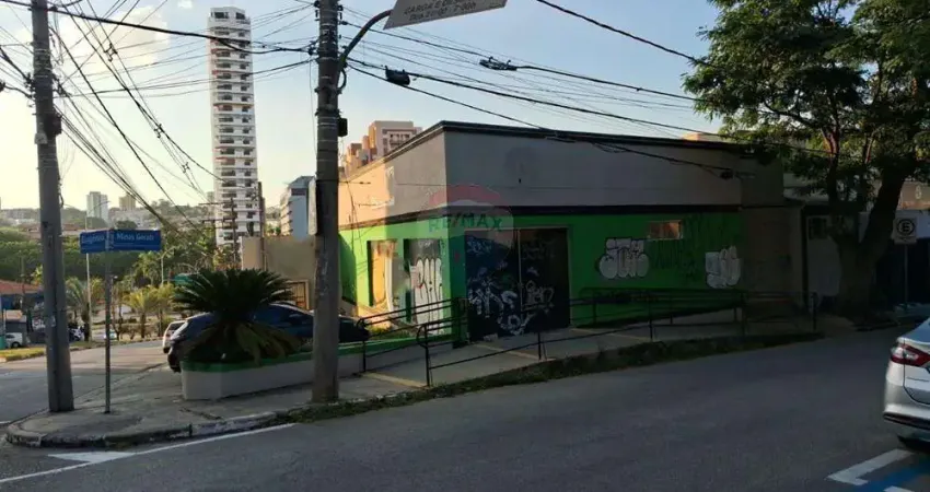 Imóvel Comercial para alugar em Centro de 270.00m² com 5 Garagens