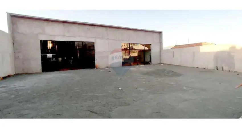 Imóvel Comercial para alugar em Vila Cristóvam de 283.00m² com 6 Garagens