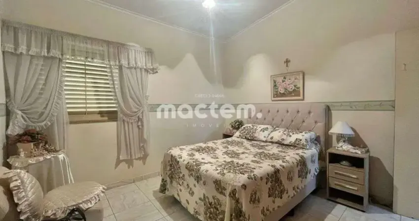 Casa para venda em Jardim Macedo de 190.00m² com 3 Quartos, 1 Suite e 3 Garagens