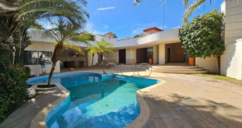 Casa de Condomínio para alugar em Piracicamirim de 390.00m² com 3 Quartos, 1 Suite e 4 Garagens