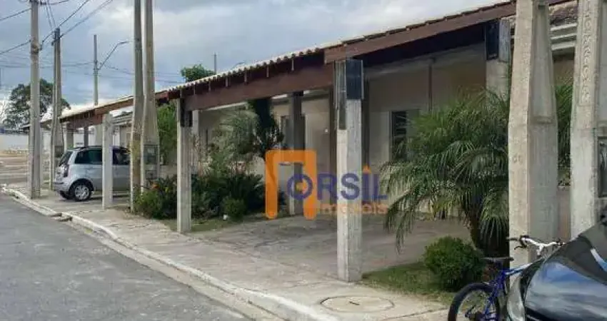 Casa de Condomínio para venda em Jardim Layr de 60.00m² com 2 Quartos e 1 Garagem