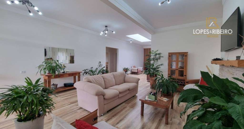 Casa de Condomínio para venda em Condomínio Ninho Verde Ii de 305.00m² com 3 Quartos, 1 Suite e 4 Garagens