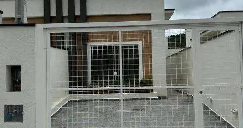 Casa para venda em Vila São Paulo de 110.00m² com 3 Quartos, 1 Suite e 2 Garagens