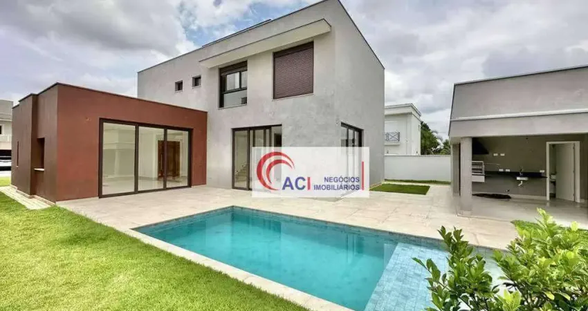 Casa de Condomínio para venda em Granja Viana de 307.00m² com 4 Quartos, 4 Suites e 4 Garagens
