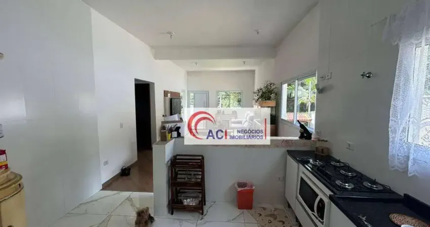 Casa de Condomínio para venda e aluguel em Vila Verde de 180.00m² com 2 Quartos e 7 Garagens