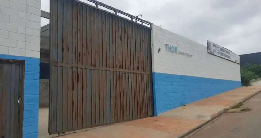Galpão / Depósito / Armazém para alugar em Parque Industrial Prestes (éden) de 1000.00m² com 8 Garagens