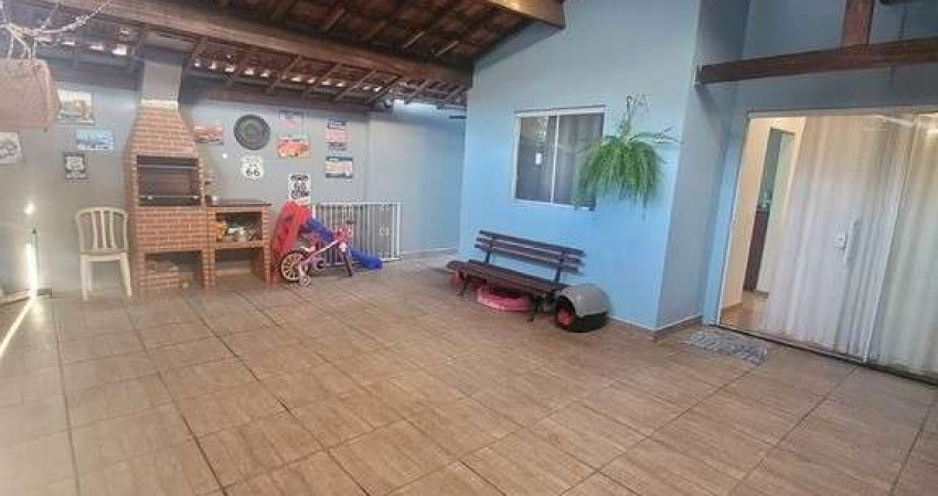 Casa para venda em Jardim Residencial Graminha Iii de 130.00m² com 3 Quartos, 1 Suite e 2 Garagens