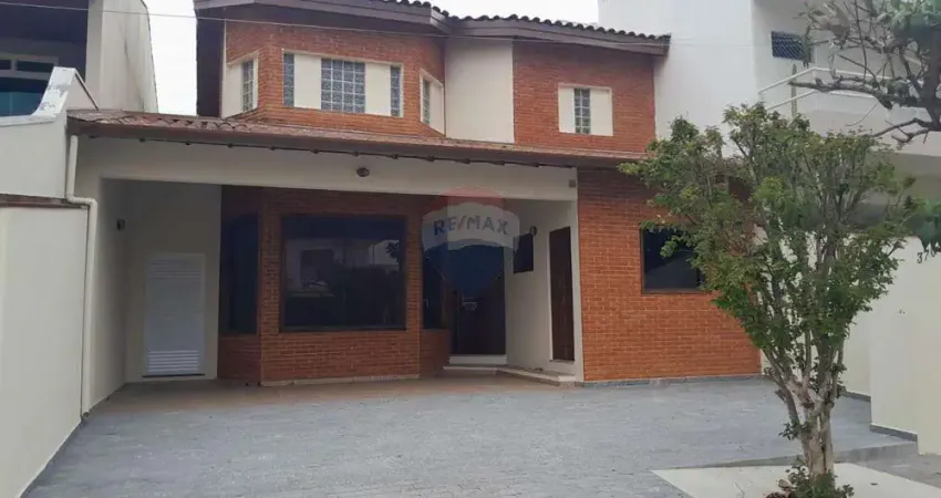 Casa de Condomínio para alugar em Granja Olga Ii de 236.54m² com 3 Quartos, 1 Suite e 4 Garagens