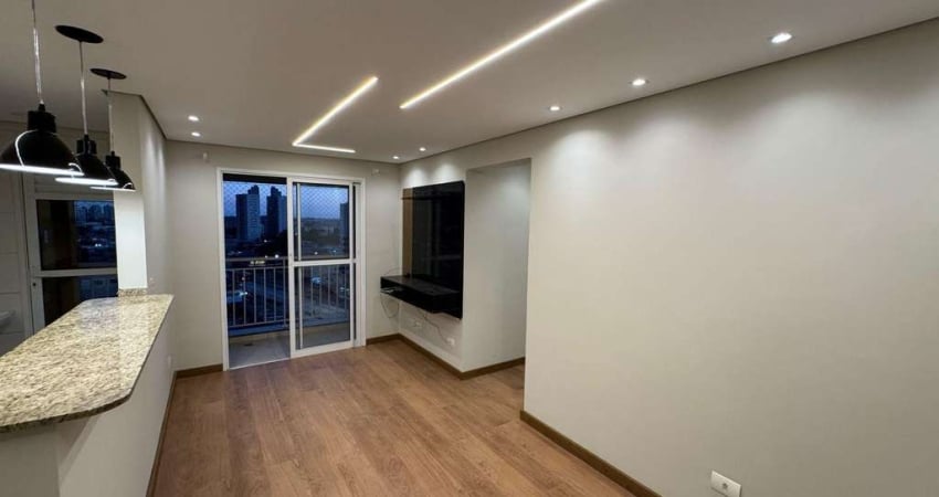 Apartamento para alugar em Capão Raso de 47.00m² com 2 Quartos e 1 Garagem