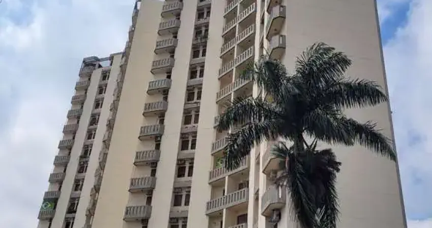 Apartamento para alugar em Santos Dumont de 160.00m² com 3 Quartos, 1 Suite e 3 Garagens