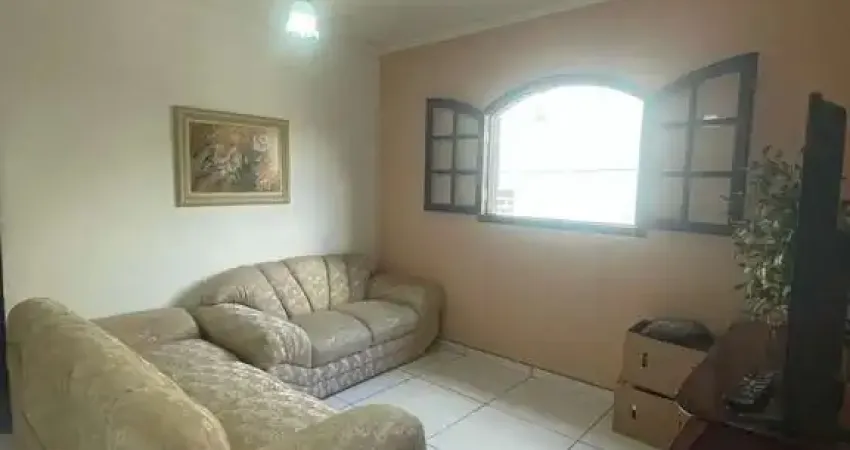 Casa para alugar em Parque São George de 200.00m² com 6 Quartos, 1 Suite e 5 Garagens