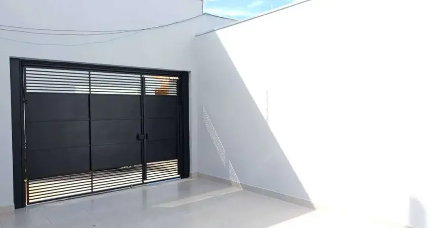 Casa para venda em Jardim Ypê de 100.00m² com 2 Quartos, 1 Suite e 2 Garagens