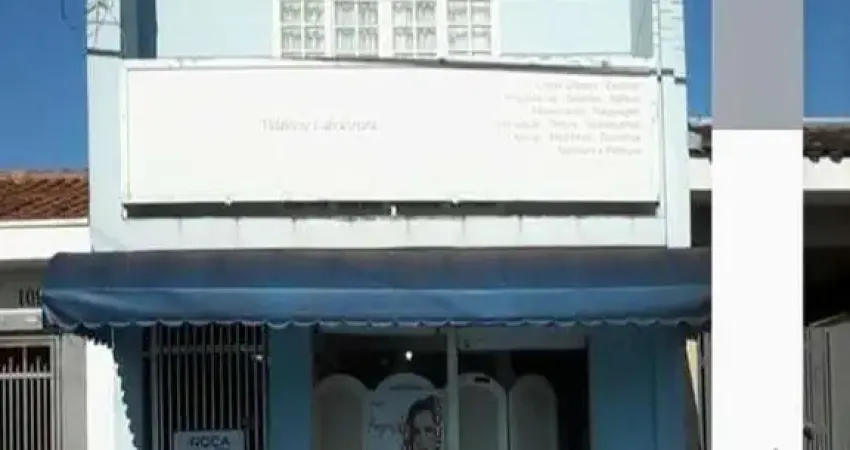 Sobrado para venda em Parque Santa Felícia Jardim de 161.00m² com 3 Quartos e 1 Garagem