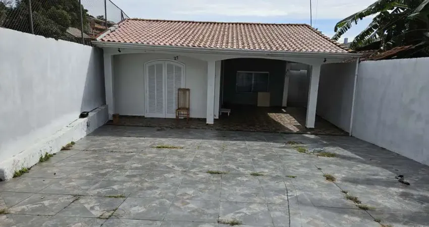 Casa para venda em Cidade Industrial de 96.00m² com 3 Quartos e 2 Garagens