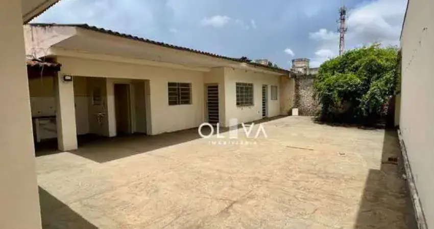 Casa para venda em Boa Vista de 207.00m² com 3 Quartos, 1 Suite e 3 Garagens