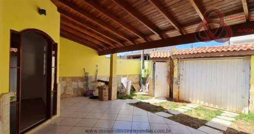 Casa para venda em Parque Residencial Jundiaí de 130.00m² com 3 Quartos, 1 Suite e 3 Garagens