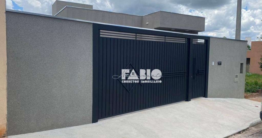 Casa para venda em Parque Dos Ipês de 80.00m² com 2 Quartos, 1 Suite e 2 Garagens