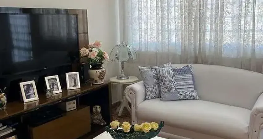 Casa para venda em Centro de 102.00m² com 3 Quartos e 1 Garagem