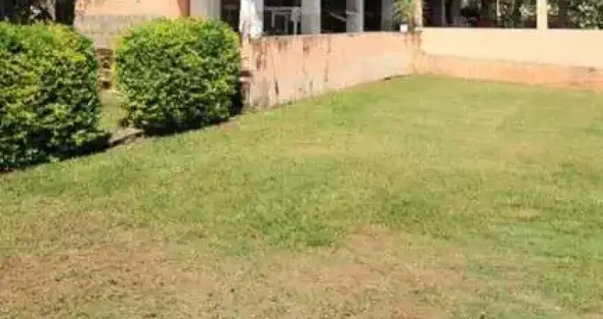 Chácara para venda em Residencial Jardim Dos Ipês de 300.00m² com 3 Quartos e 3 Garagens