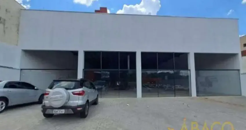Prédio Comercial para alugar em Centro de 650.00m² com 8 Garagens