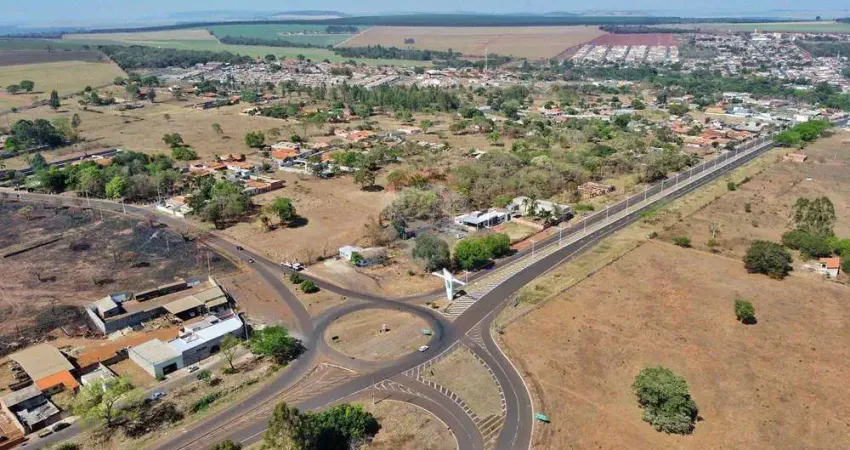 Terreno à venda no Centro, Serra Azul 