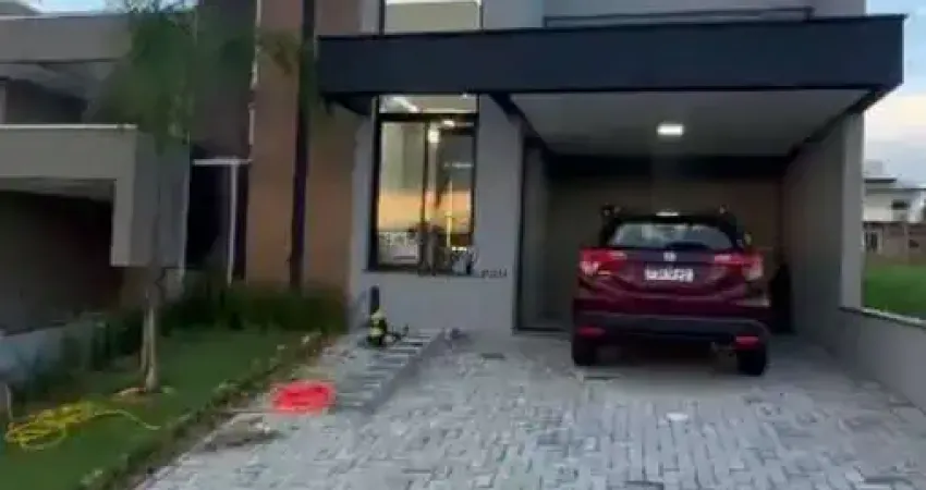 Casa para venda em Jardim Reserva Ipanema de 200.00m² com 3 Quartos, 2 Suites e 3 Garagens