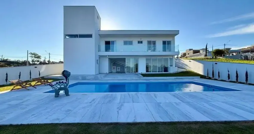 Casa para venda em Cercado de 818.87m² com 4 Quartos, 3 Suites e 4 Garagens