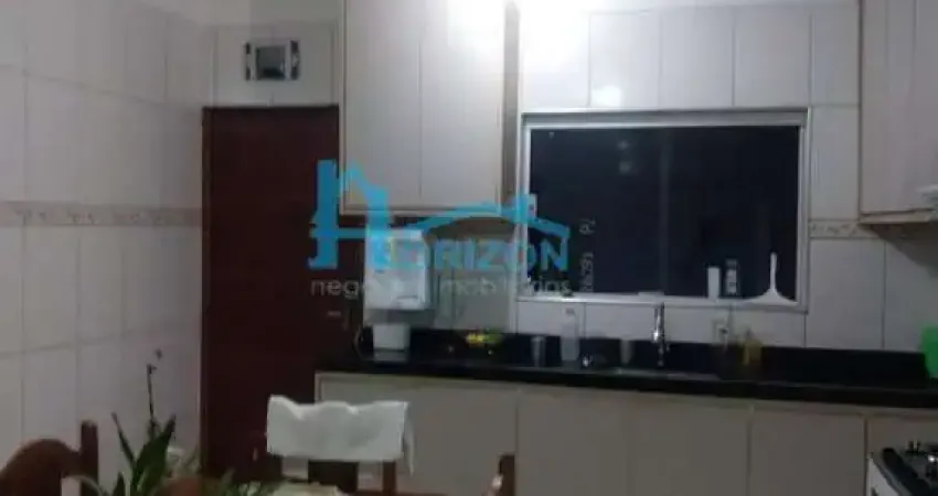 Fazenda / Sítio para venda em Chácaras Cruzeiro Do Sul de 500.00m² com 3 Quartos e 4 Garagens
