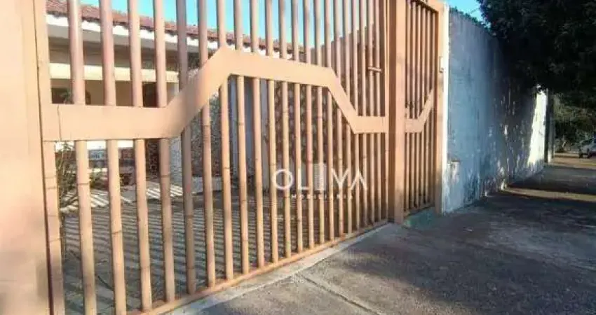 Casa para venda em Eldorado de 164.00m² com 3 Quartos, 2 Suites e 2 Garagens