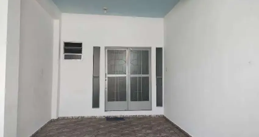 Casa para venda em Centro de 155.00m² com 2 Quartos e 2 Garagens