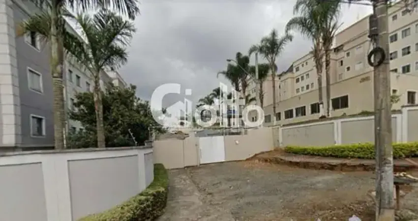 Cobertura para venda em Vila Santana de 74.00m² com 2 Quartos e 1 Garagem
