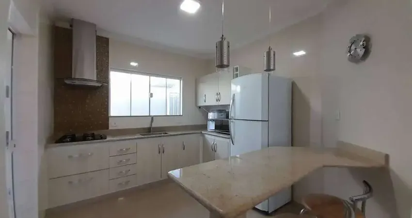 Casa para venda em Residencial Ouro Verde de 180.00m² com 3 Quartos, 1 Suite e 2 Garagens