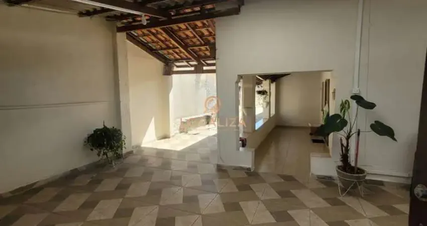 Casa para venda em Primeiro De Maio de 235.00m² com 2 Quartos e 2 Garagens