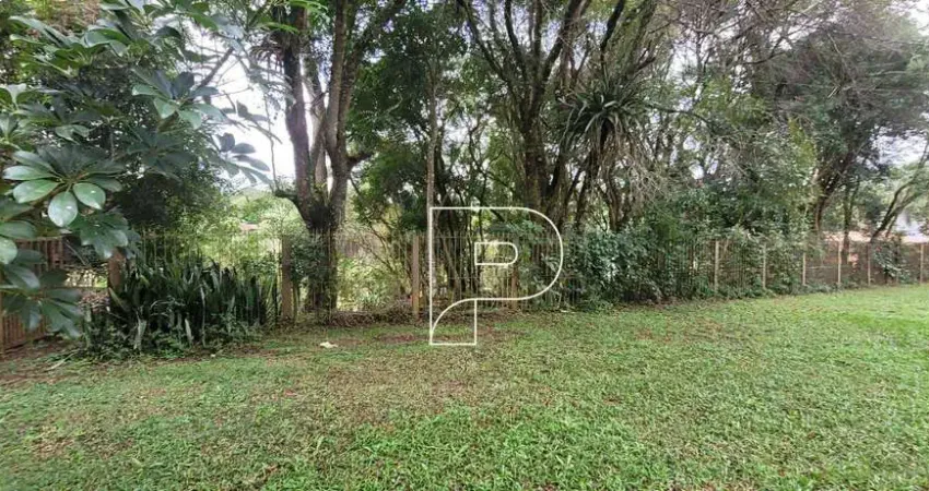 Terreno en Condomínio para venda em Bairro Do Carmo (canguera) de 1396.00m²