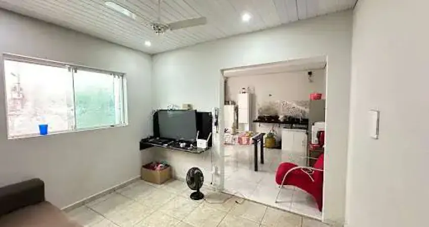 Sobrado para venda em Jardim Ouro Preto de 90.00m² com 3 Quartos, 1 Suite e 2 Garagens