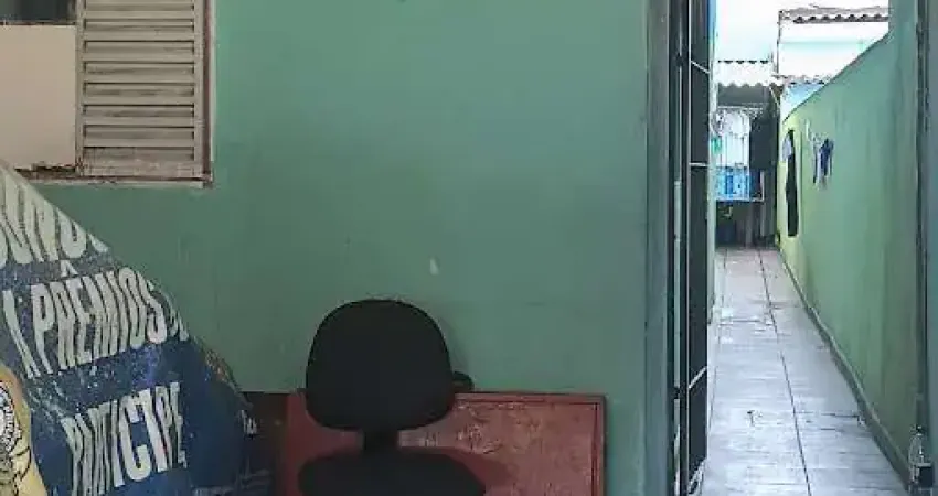 Sobrado para venda em Presidente Altino de 310.00m² com 4 Quartos, 2 Suites e 1 Garagem